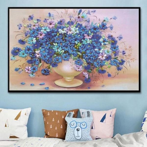 Blumenstrauß mit blauen/violetten Blüten ab 50x70cm