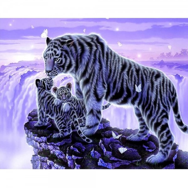Tiger auf einer Klippe