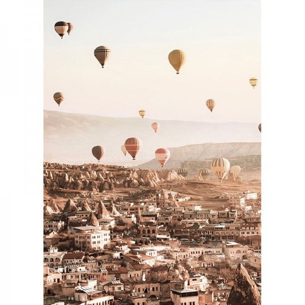 Heißluftballons über der Stadt