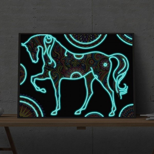 Pferd | Im Dunkeln leuchtend 30x40cm